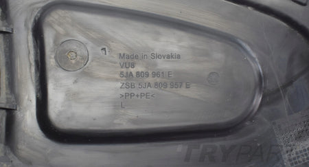 SKODA RAPID 5JA LEFT FRONT FENDER ORG