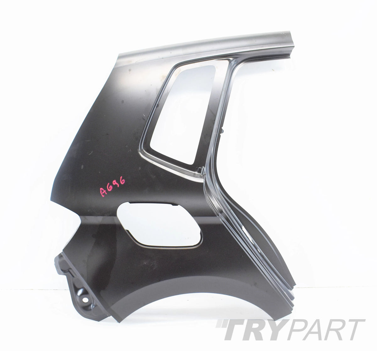 VW SPORTSVAN 510 RIGHT REAR FENDER HOUSING ORG