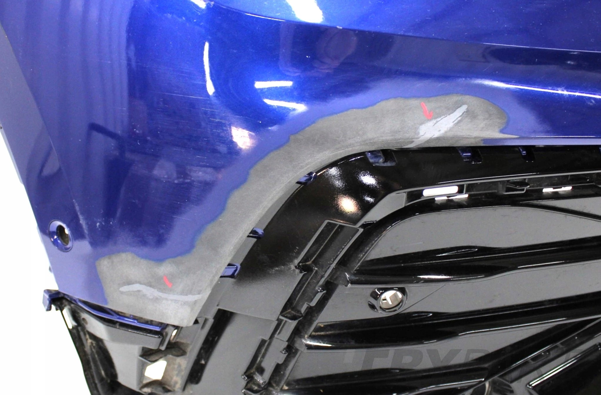VW TIGUAN II LIFT R LINE 5NA FRONT BUMPER ORG + GRILLE
