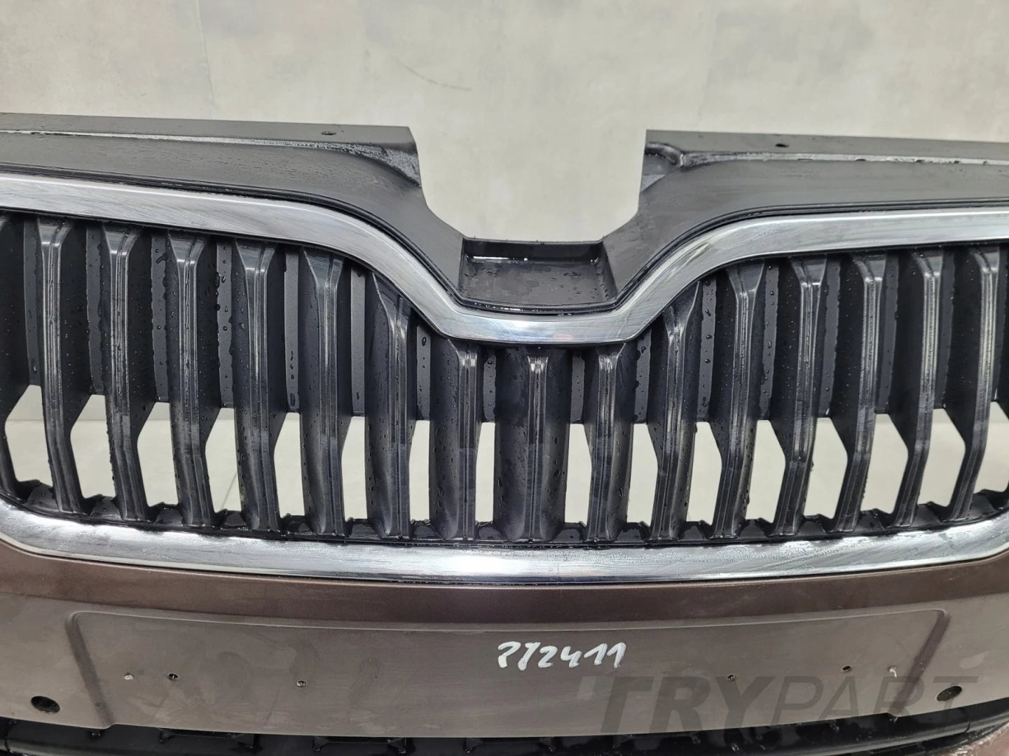 Front bumper Skoda Octavia 3 III 5E0 12-16