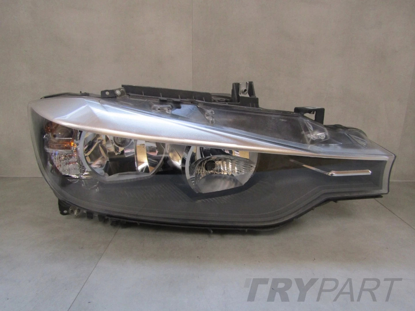 BMW 3 F30 F31 HEADLIGHT STANDARD 11-15 RH RIGHT