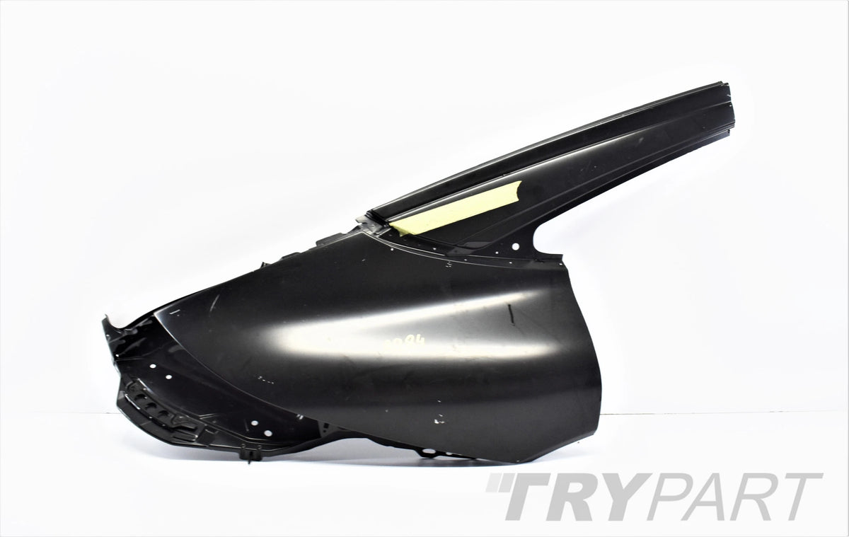 PORSCHE 911 997 TARGA RIGHT REAR FENDER HOUSING