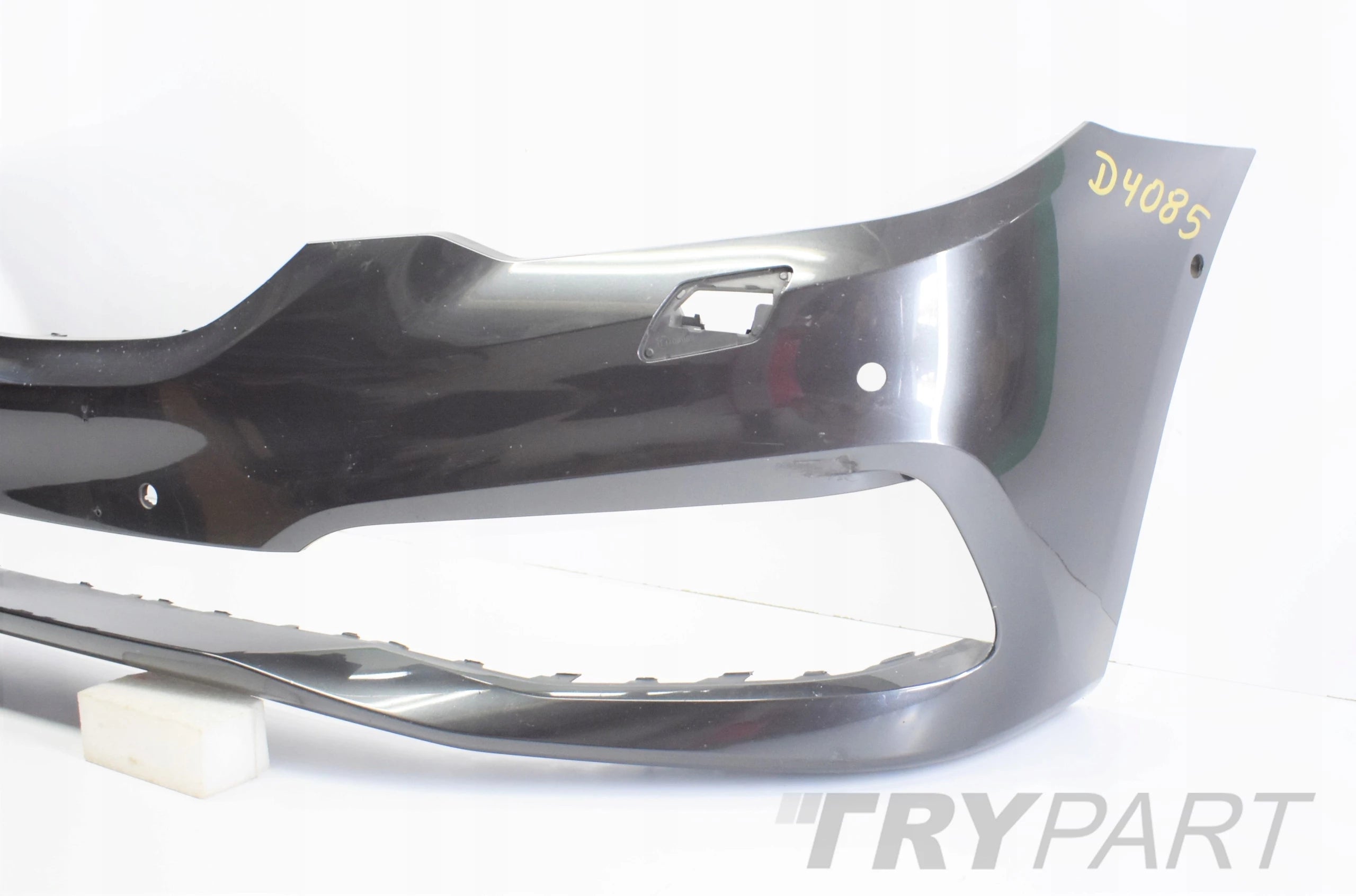 BMW 5 G30 G31 FRONT BUMPER EXCELLENT CONDITION ORIGINAL