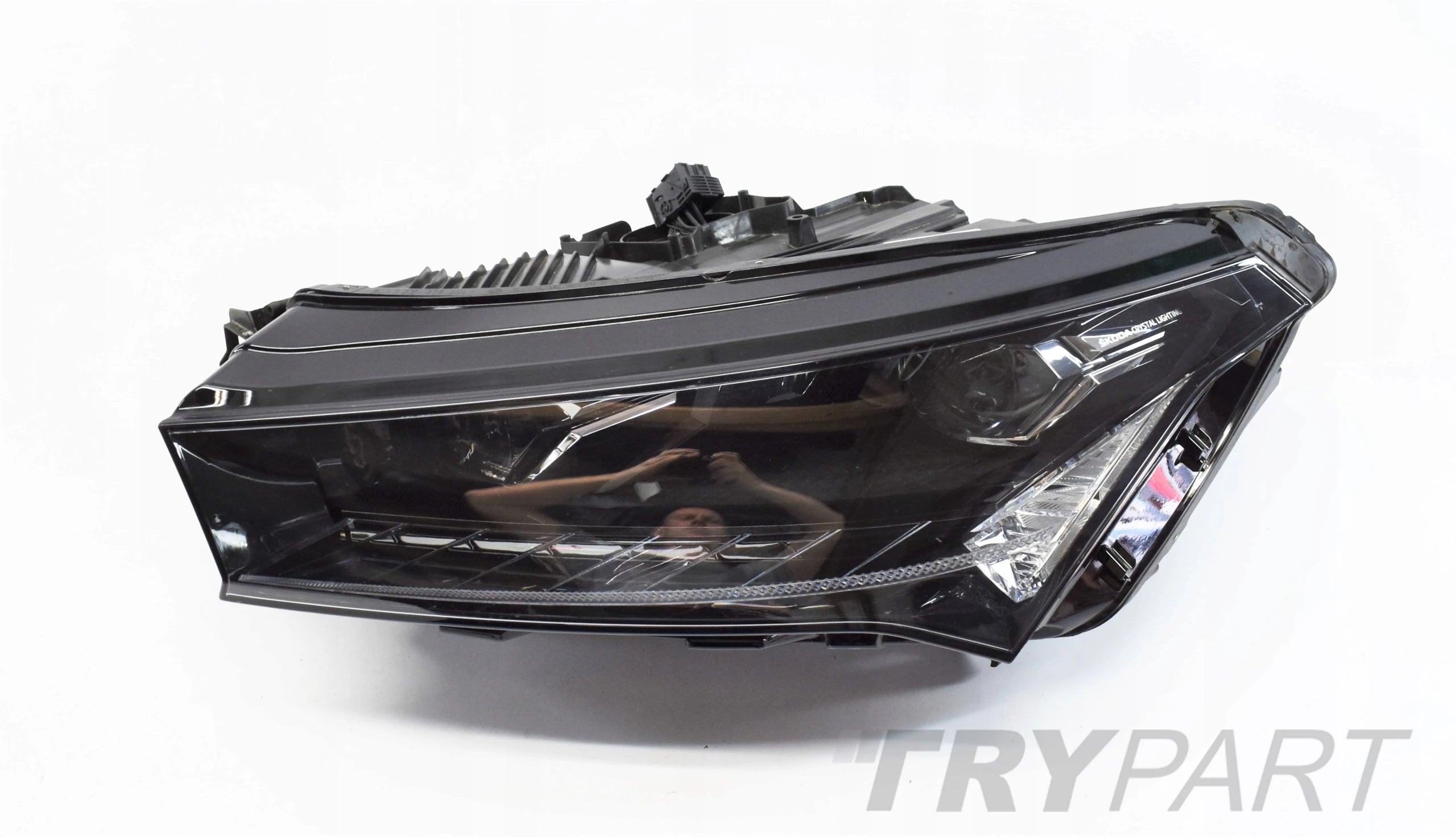 SKODA ENYAQ 5LB LEFT FRONT HEADLIGHT EU ORG