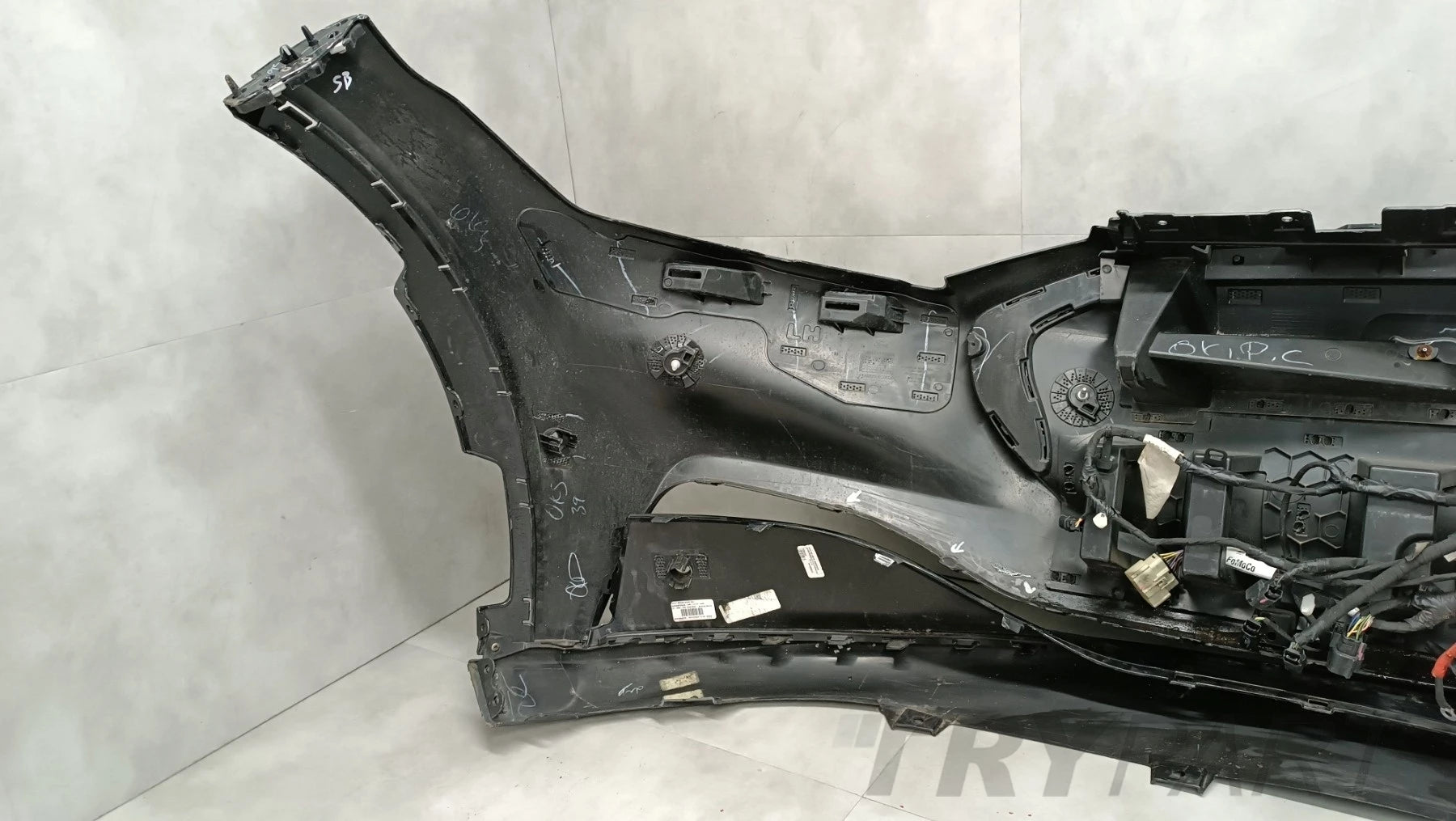 Front Bumper for Ford Mustang Mach-E 21-