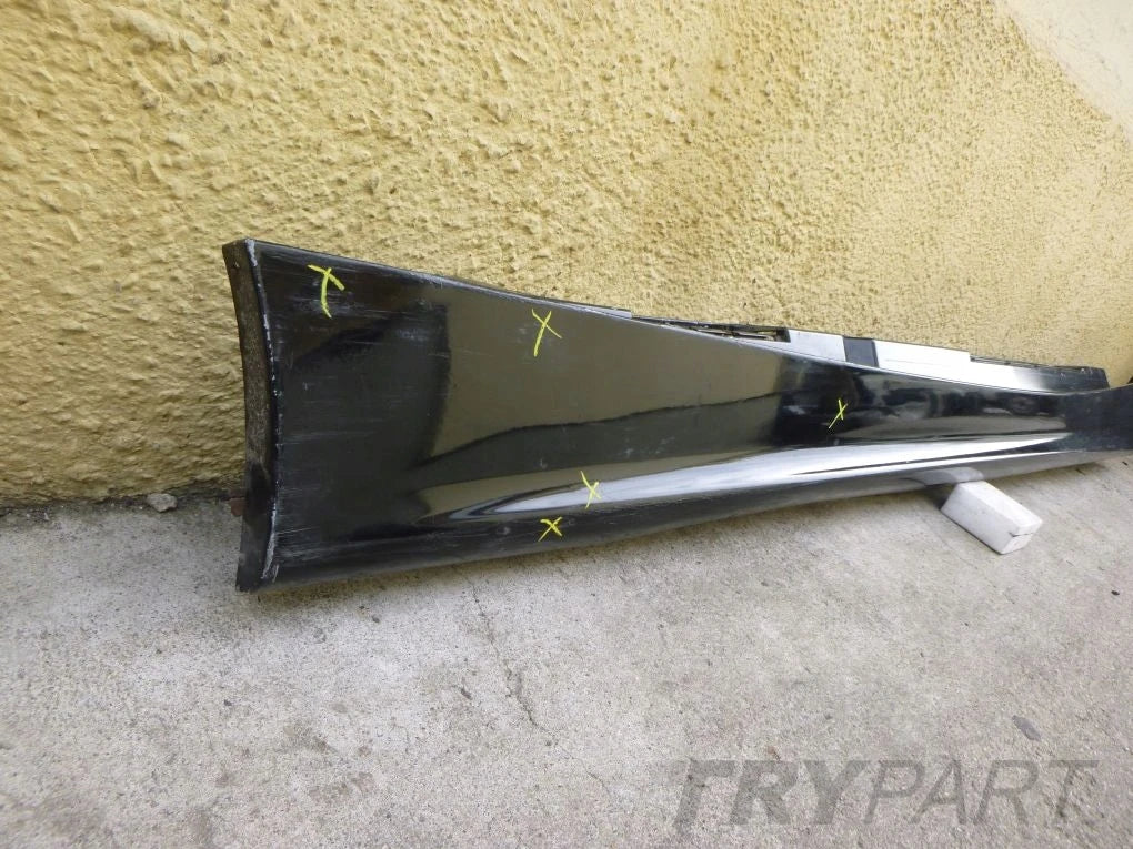 BMW 1 E87 Right Door Sill Trim
