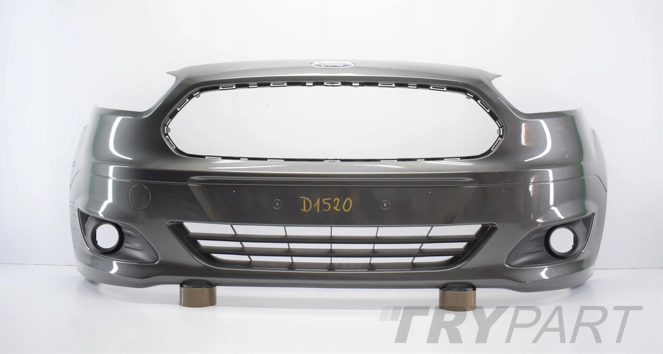 FORD TRANSIT COURIER FRONT BUMPER SUPER CONDITION ORG