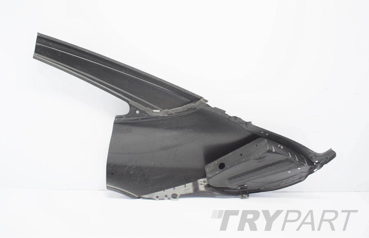 PORSCHE 911 997 TARGA RIGHT REAR FENDER HOUSING