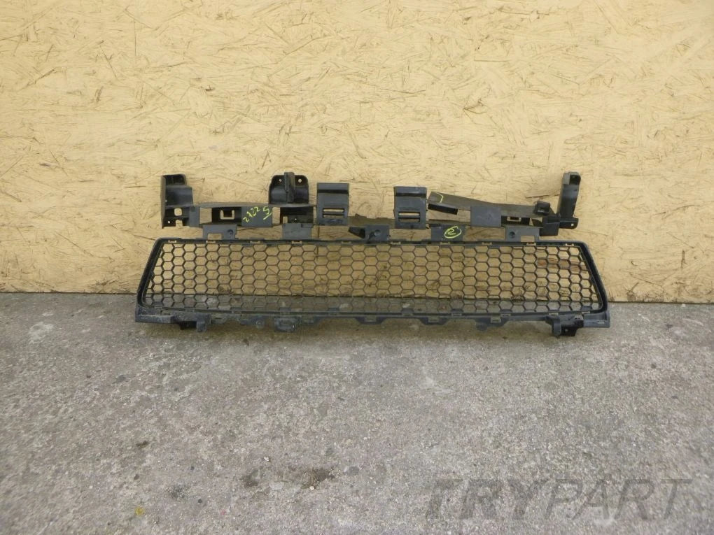 DACIA SANDERO II 2 LOGAN bumper grille