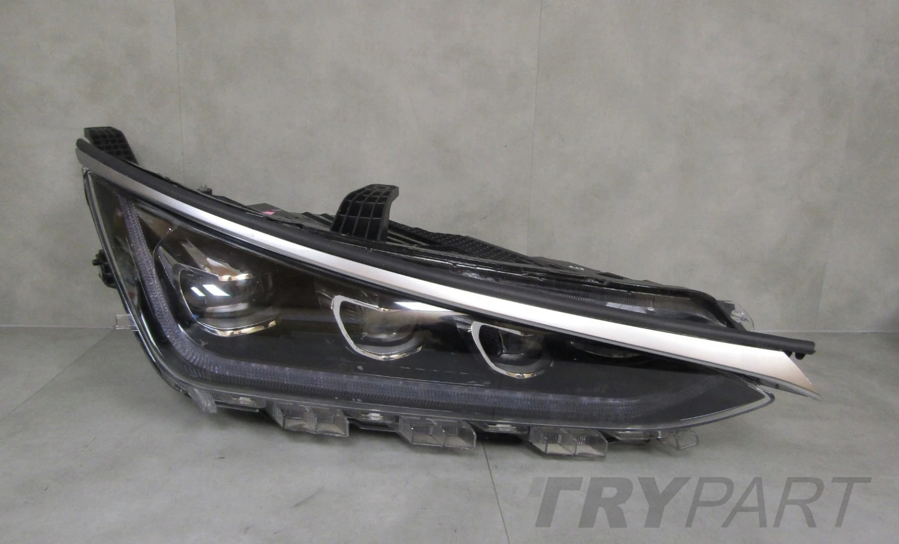 FRONT LAMP BYD TANG II 2 FULL LED 18- RH STE-4121020C