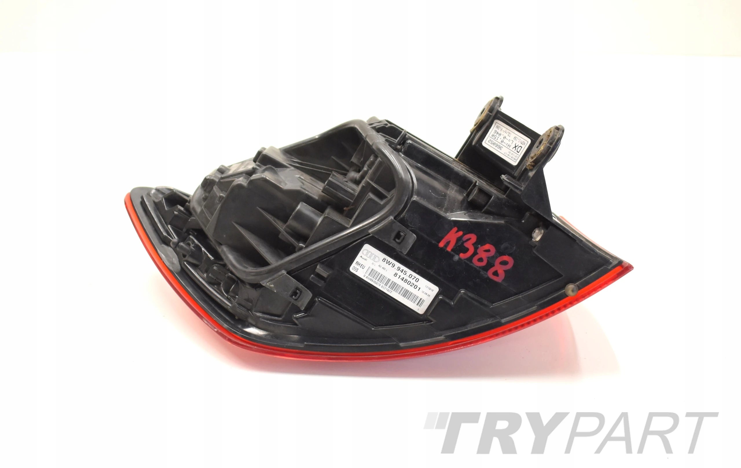 AUDI A4 B9 8W9 TAIL LIGHT RIGHT REAR ORG EU ESTATE