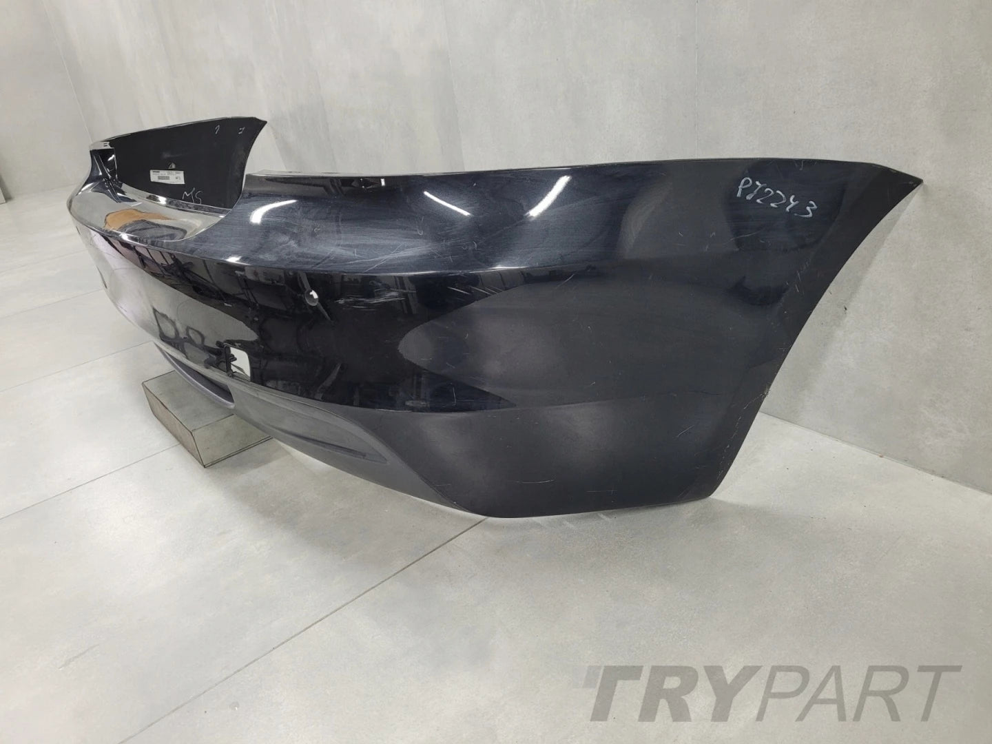 Rear Bumper for BMW 1 Series E82 E88 Coupe Cabrio M-Package 07-11