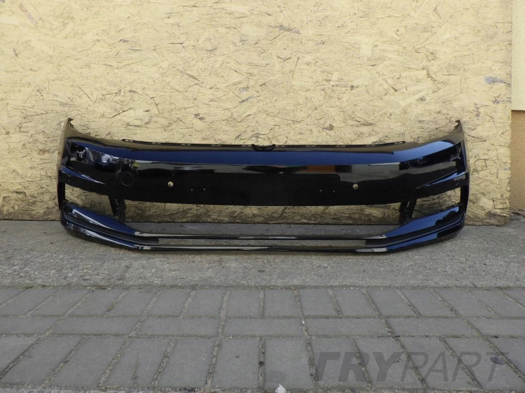 VW TOURAN 5TA 15- Front Bumper