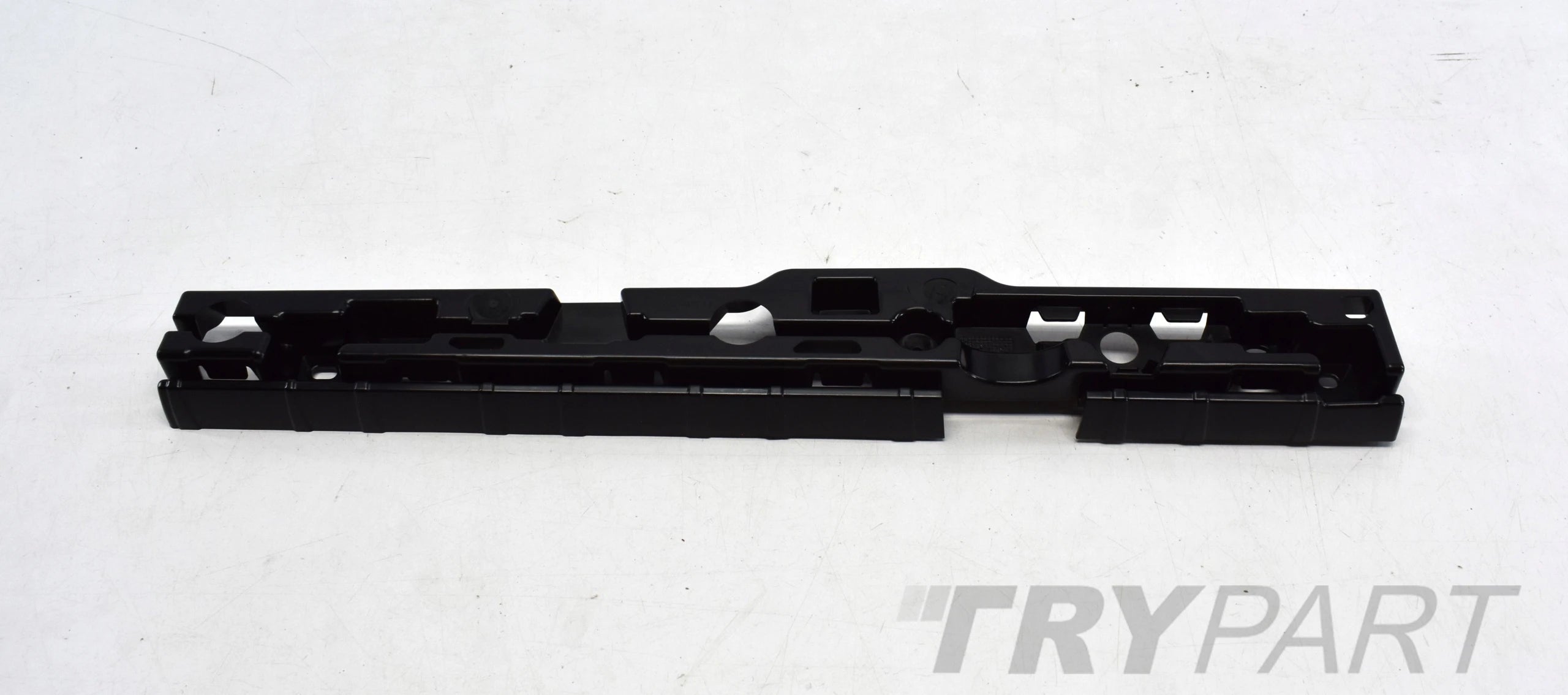 BMW G30 G31 Left Sill Mounting Bracket New Original