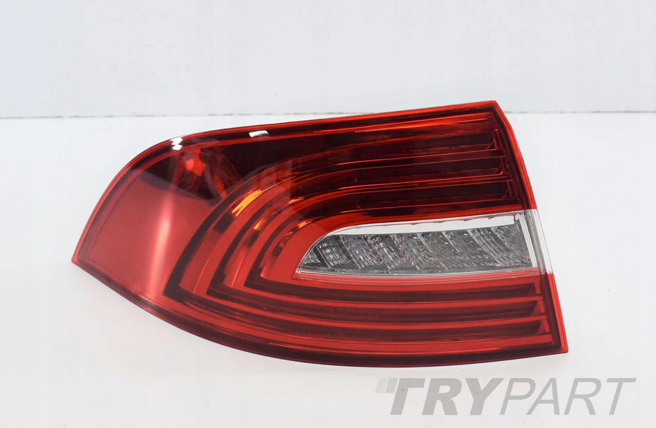 SKODA SUPERB II LIFT 3T LEFT REAR LAMP SEDAN