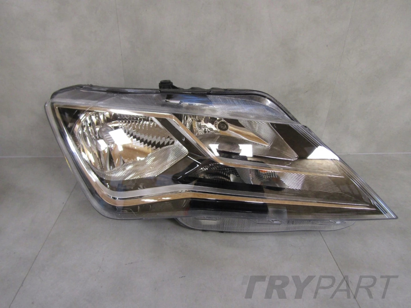 HEADLIGHT SEAT TOLEDO 4 IV STANDARD 12-15 RH RIGHT 90037322044890