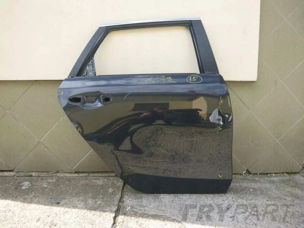 KIA CEED 3 III KOMBI 2018- Right Rear Door
