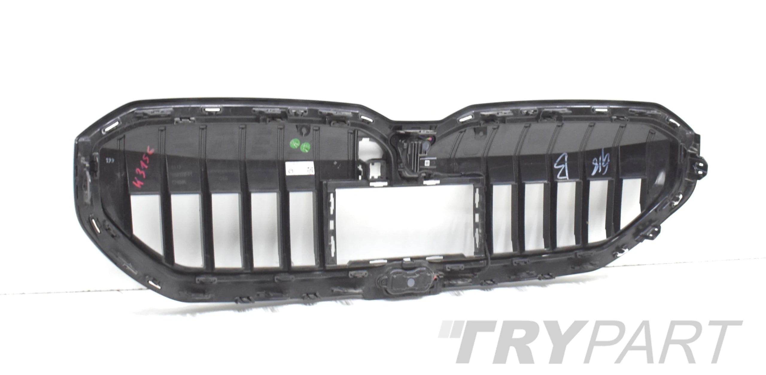 BMW G60 G61 Kidney Grille OEM LED
