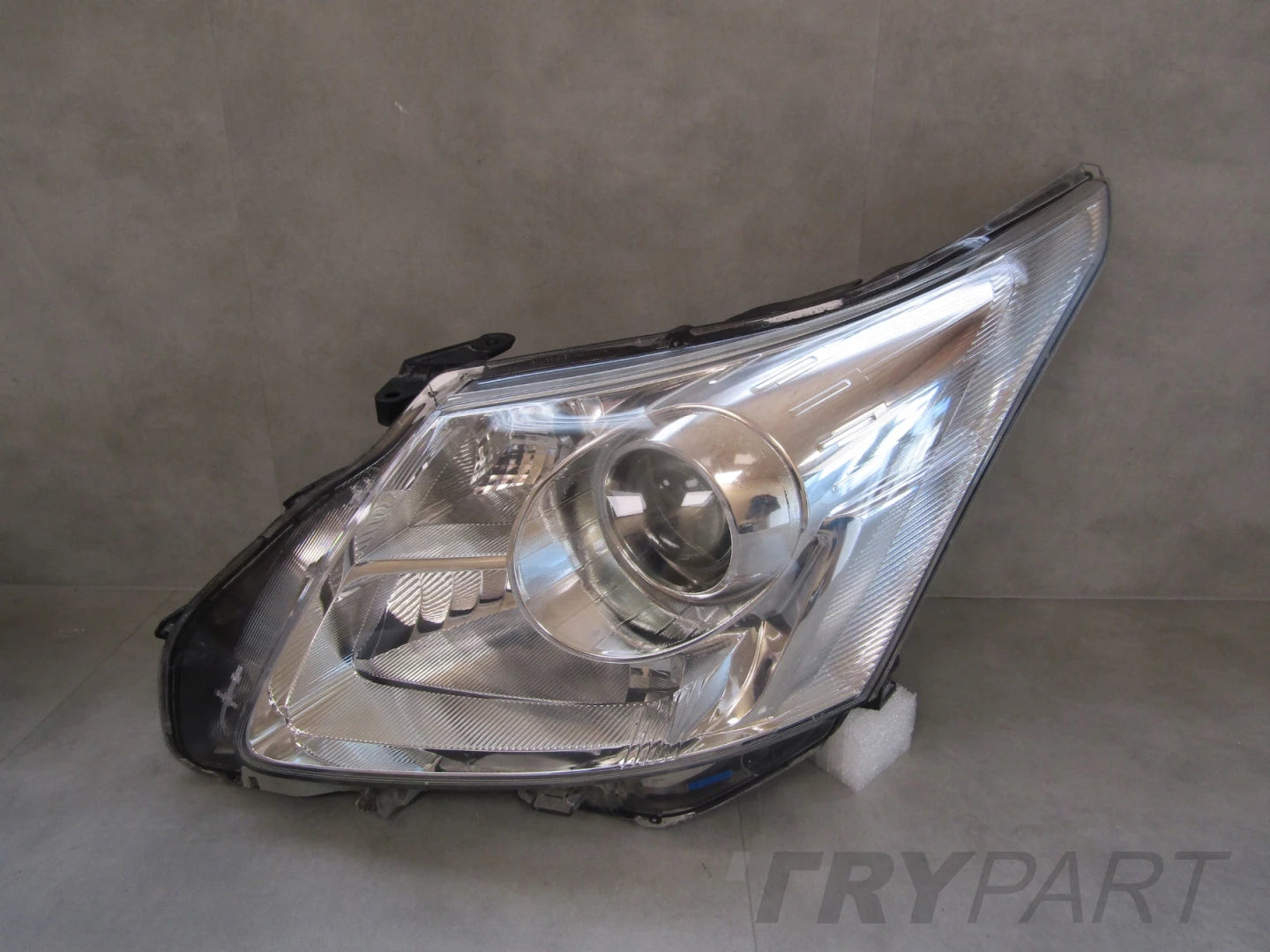 Front Lamp Toyota Avensis T27 REGULAR LENS 09-11 LH