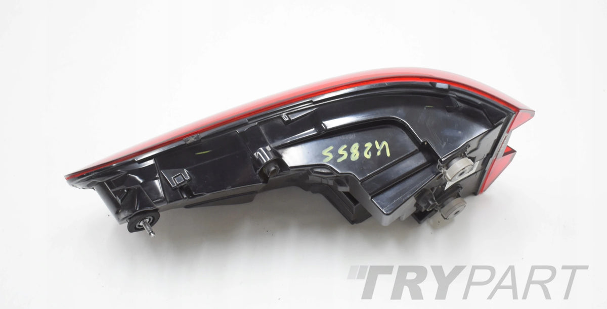 BMW X5 G05 RIGHT REAR LED TAIL LIGHT ORG EU H45A0DB0202