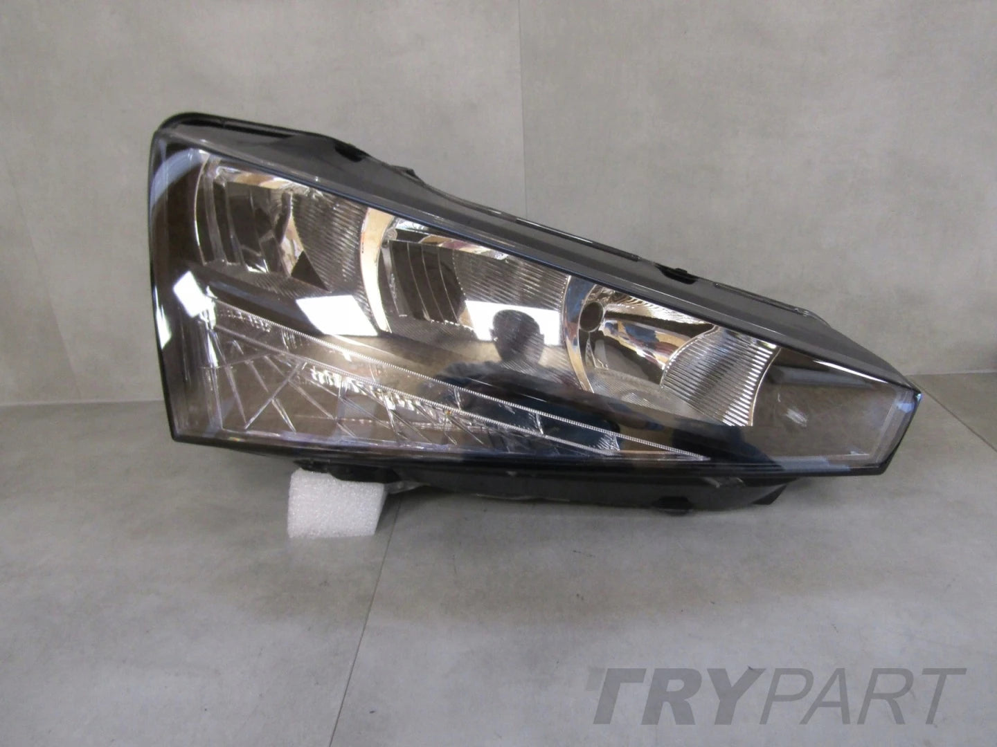 SKODA SCALA LED HEADLIGHT RH RIGHT 657941016 19-