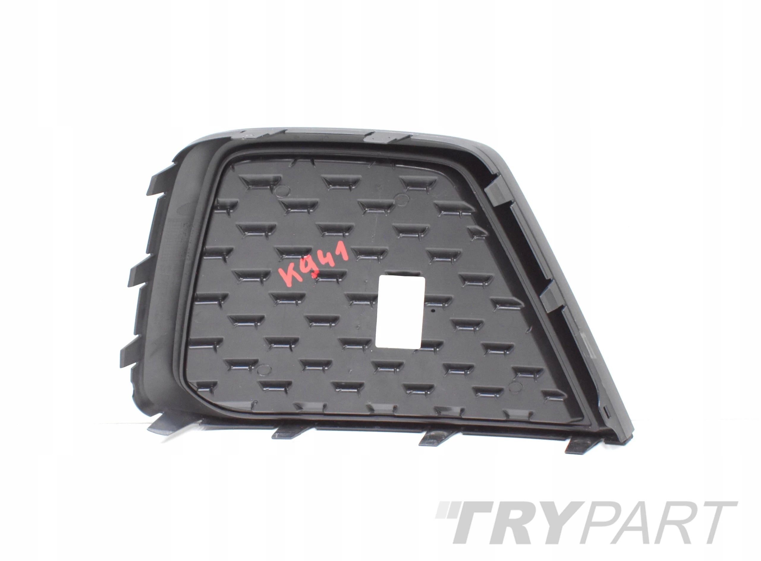 AUDI A1 II 82A LEFT FRONT BUMPER GRILLE ORG