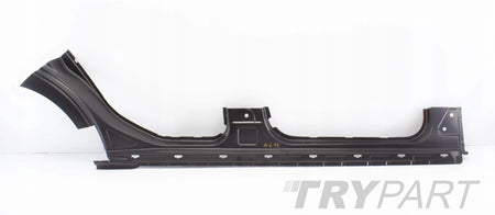 MERCEDES C-CLASS W204 RIGHT SILL PILLAR SHEATHING