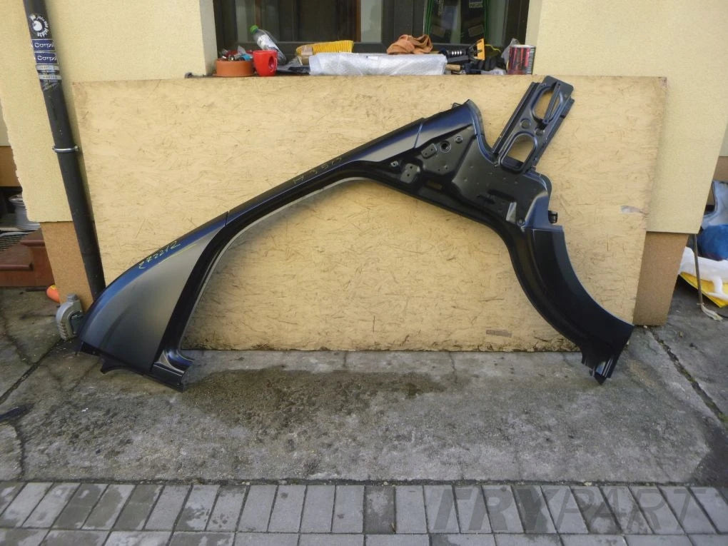 HYUNDAI H350 2014- Right Pillar