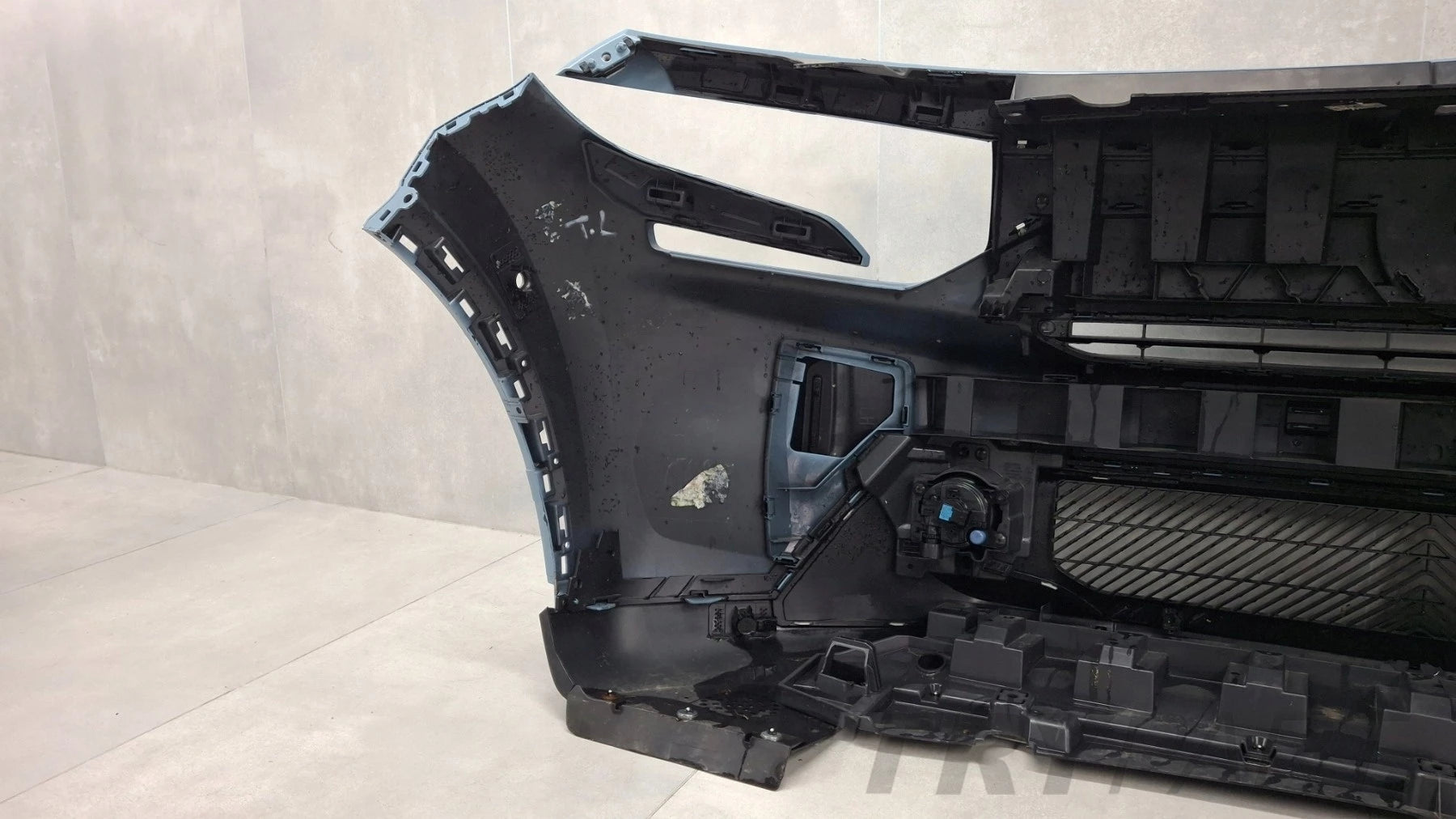 Front Bumper for Citroen C3 e-C3 Aircross II 24- / + Halogen + PDC
