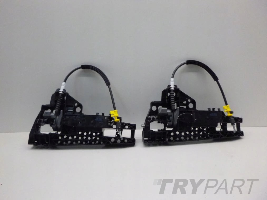AUDI A4 B8 A5 8K RIGHT DOOR LOCK