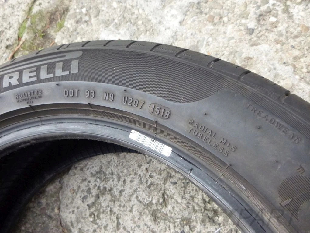 PIRELLI CINTURATO P7 ALL SEASON 205 55R 17 Tire