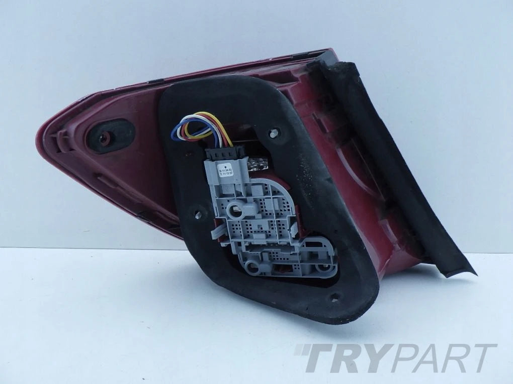 MERCEDES C CLASS 204 A204 ESTATE LIFT LED REAR LAMP RIGHT