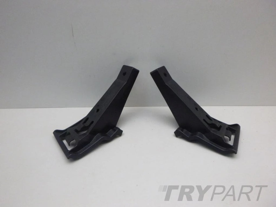 MERCEDES C CLASS W 204 BUMPER MOUNTING SLIDE