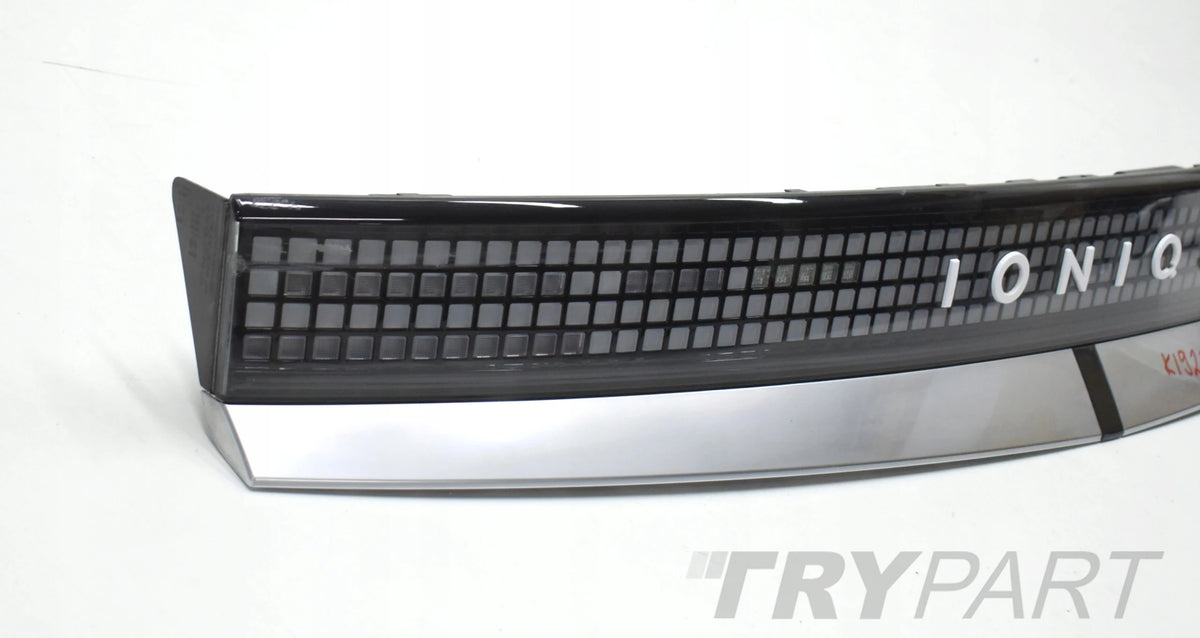 HYUNDAI IONIQ 5 REAR LAMP REAR REFLECTOR ORIGINAL WORKING !!!