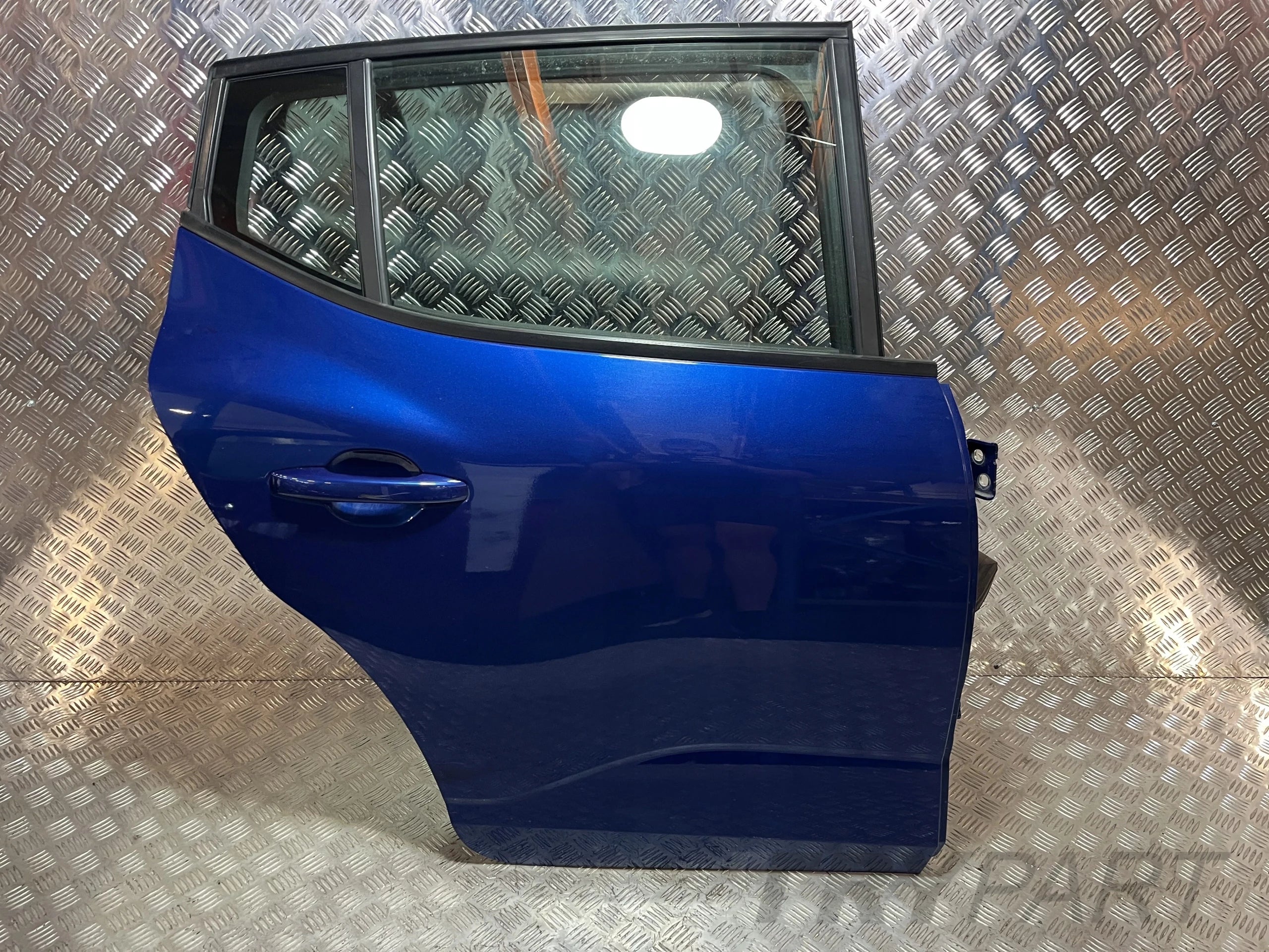 REAR RIGHT DOOR DACIA SANDERO III 21- TERQH