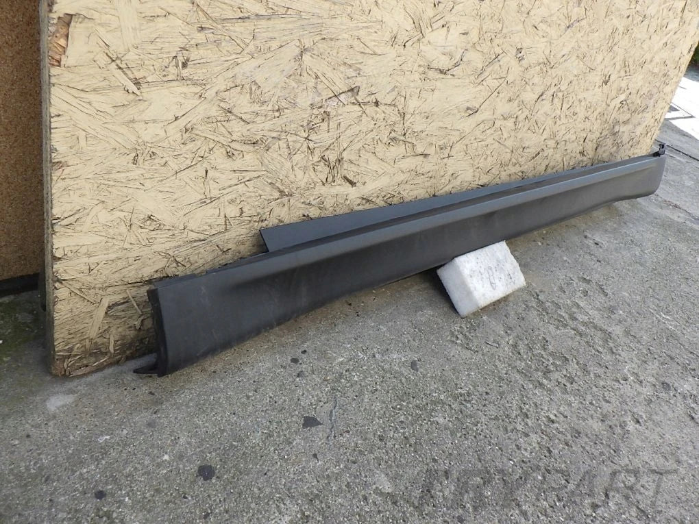 BMW X5 E70 06- Side Skirt Trim Right Left Frame