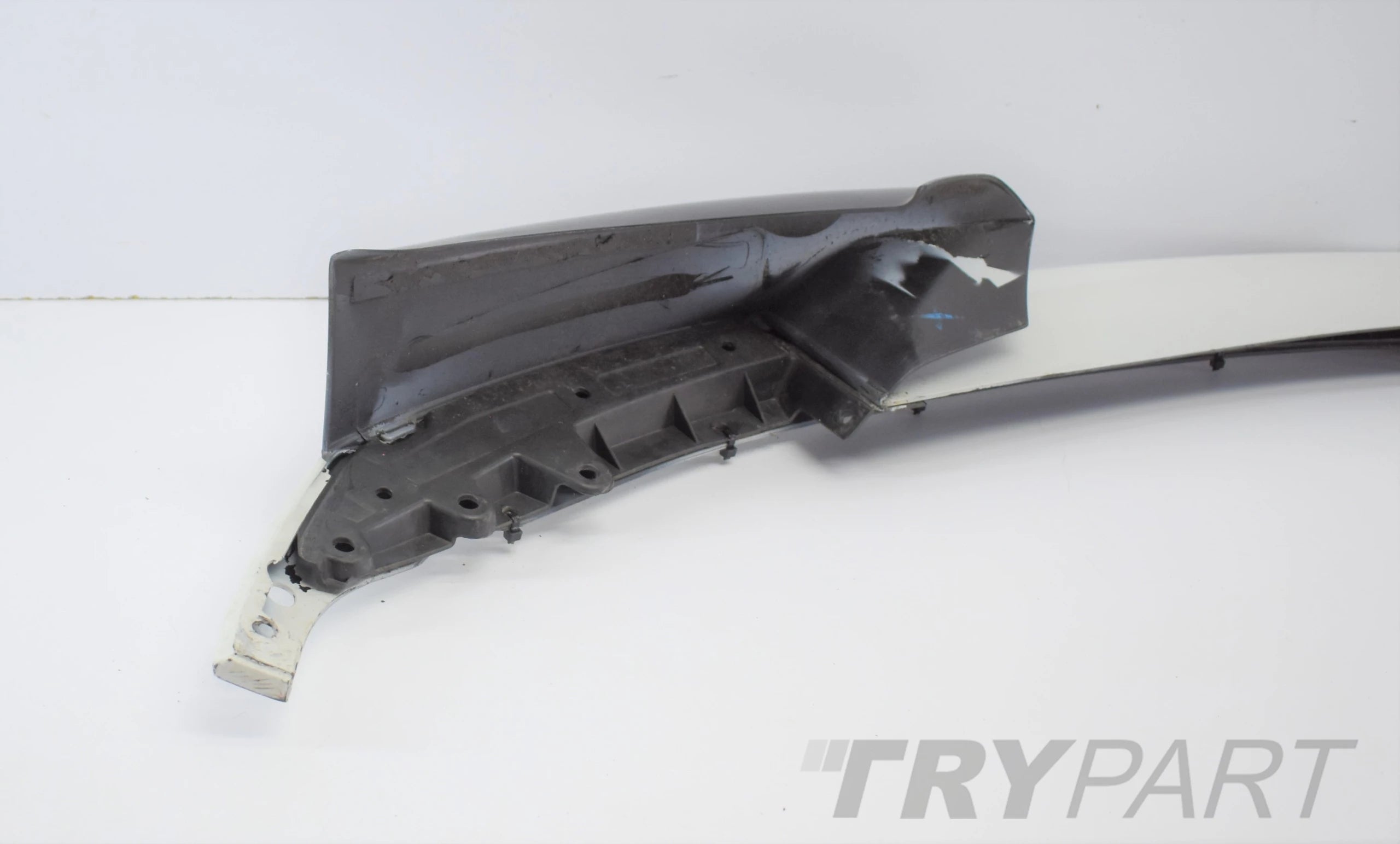BMW F30 F31 M PERFORMANCE FRONT BUMPER SPOILER