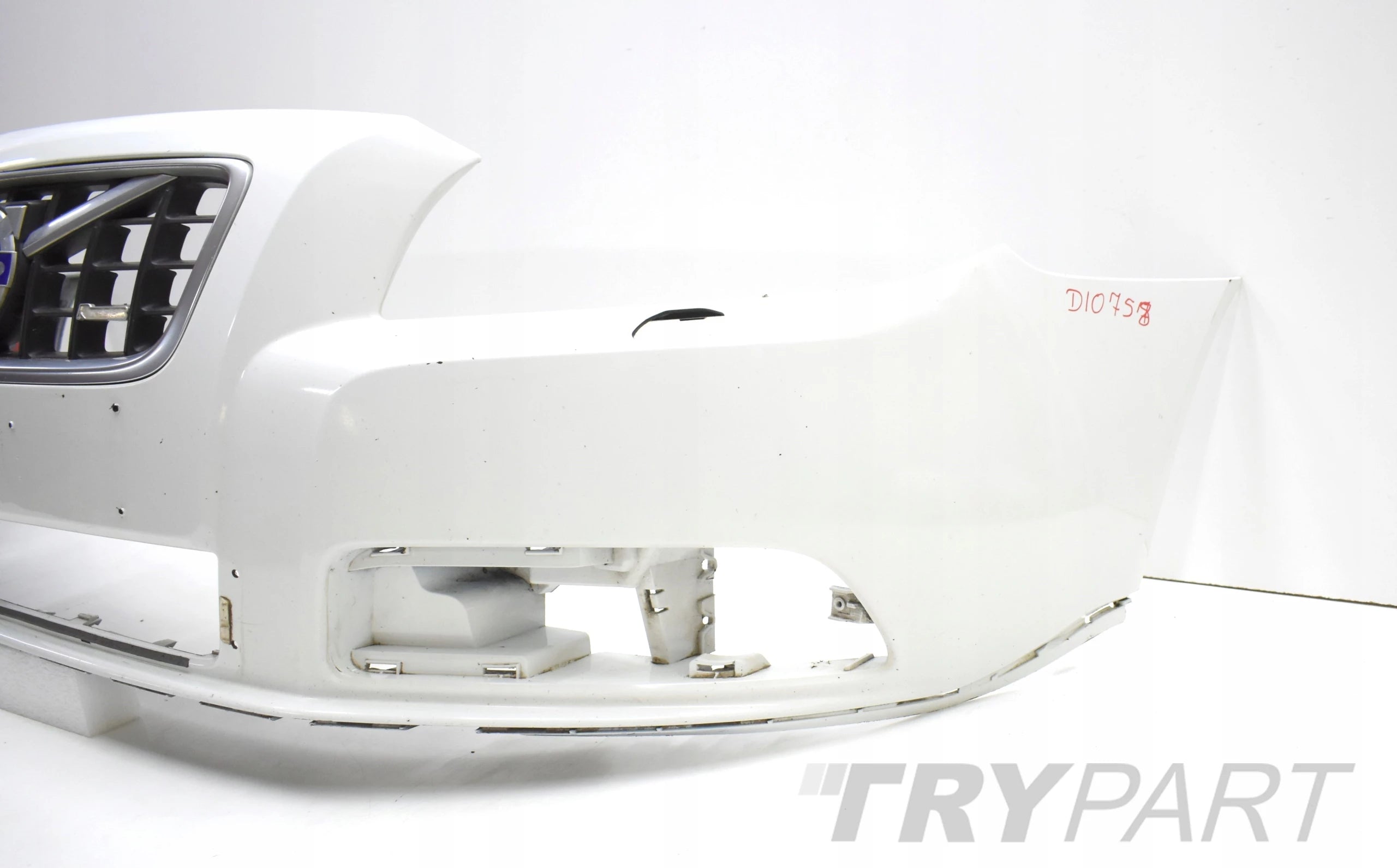 VOLVO V70 III R DESIGN FRONT BUMPER ORG