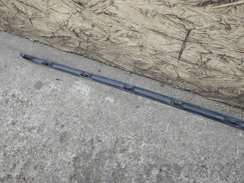 TOYOTA AURIS II HB LIFT 15- rear bumper trim