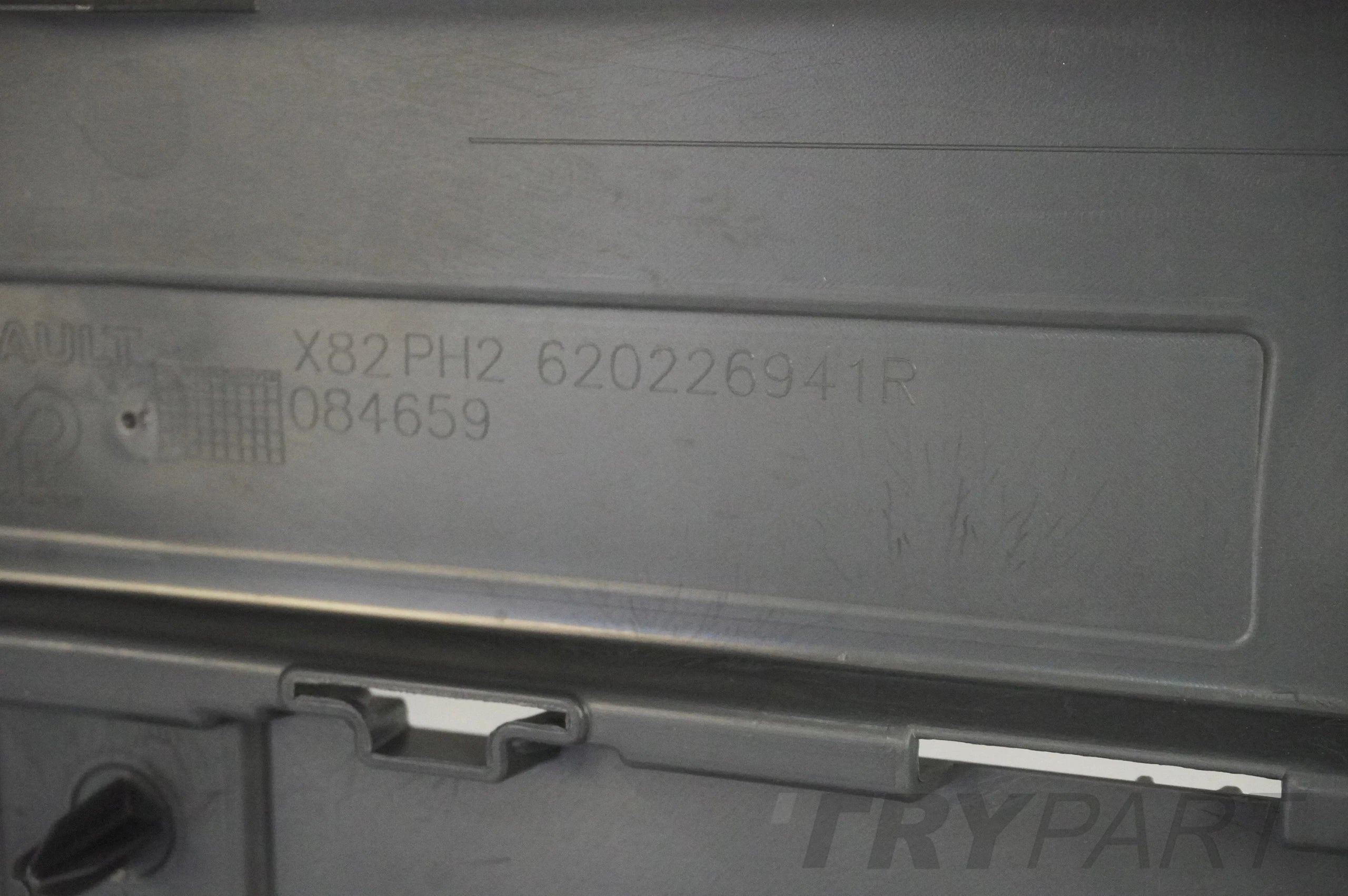 RENAULT TRAFIC III 3 LIFT PH3 20- NEW FRONT BUMPER PDC ORIGINAL