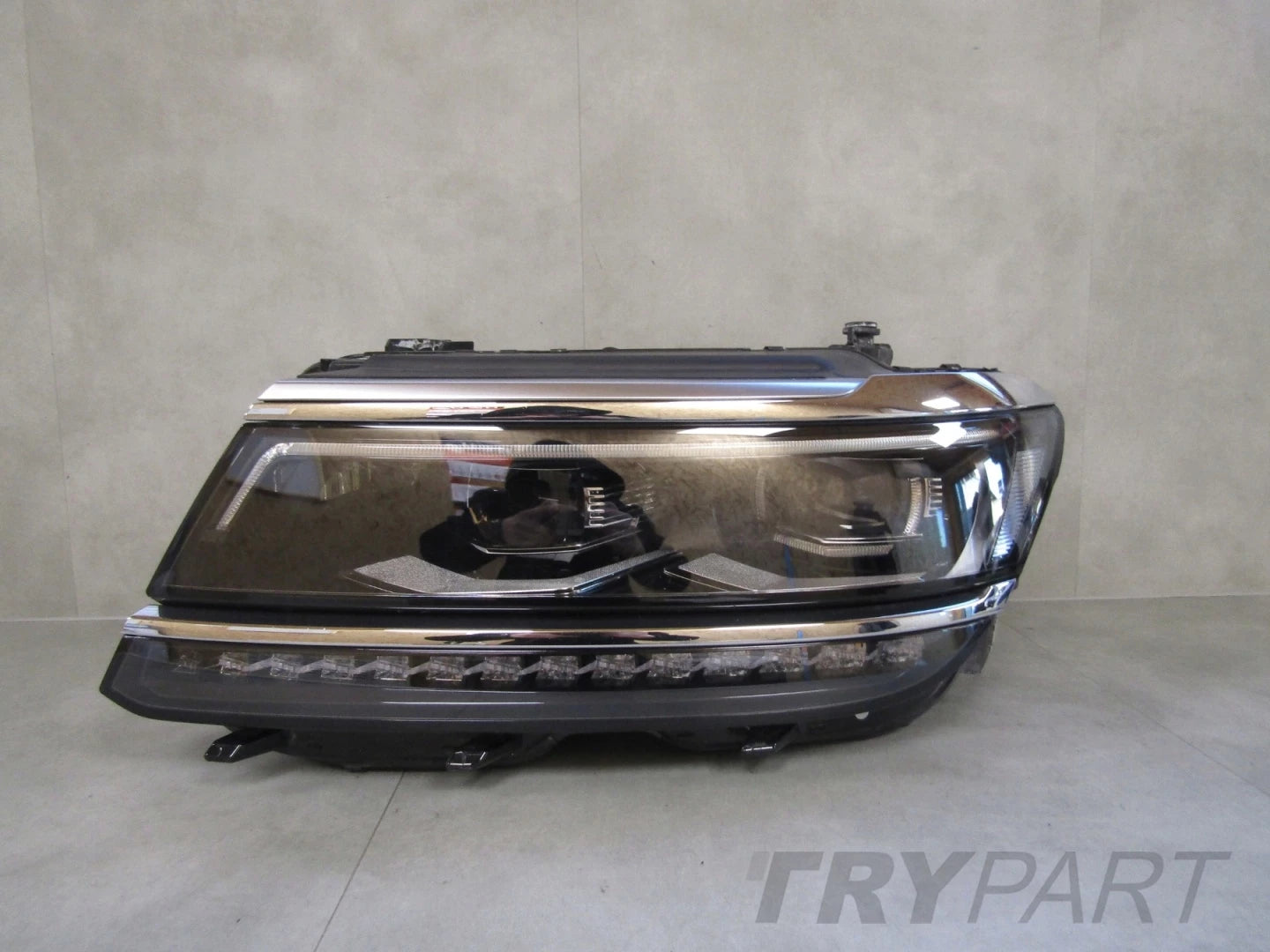 VOLKSWAGEN TIGUAN 2 II HEADLIGHT FULL LED 5NB 16-20 LEFT LH 5NN941081