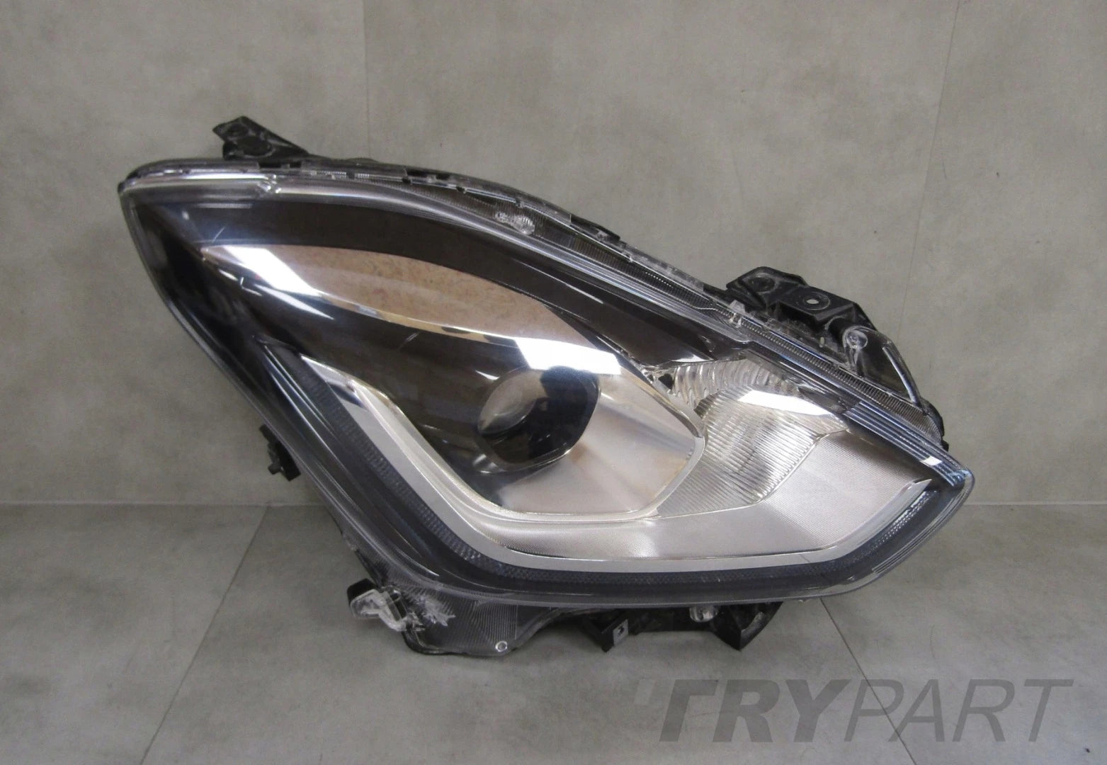 HEADLIGHT SUZUKI SWIFT VI MK8 VIII LED RH 19-24 W2966
