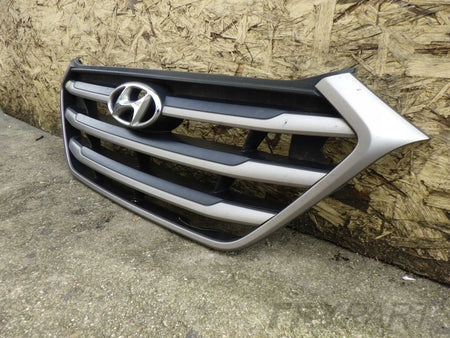 HYUNDAI TUCSON 3 III 15- Grille Emblem