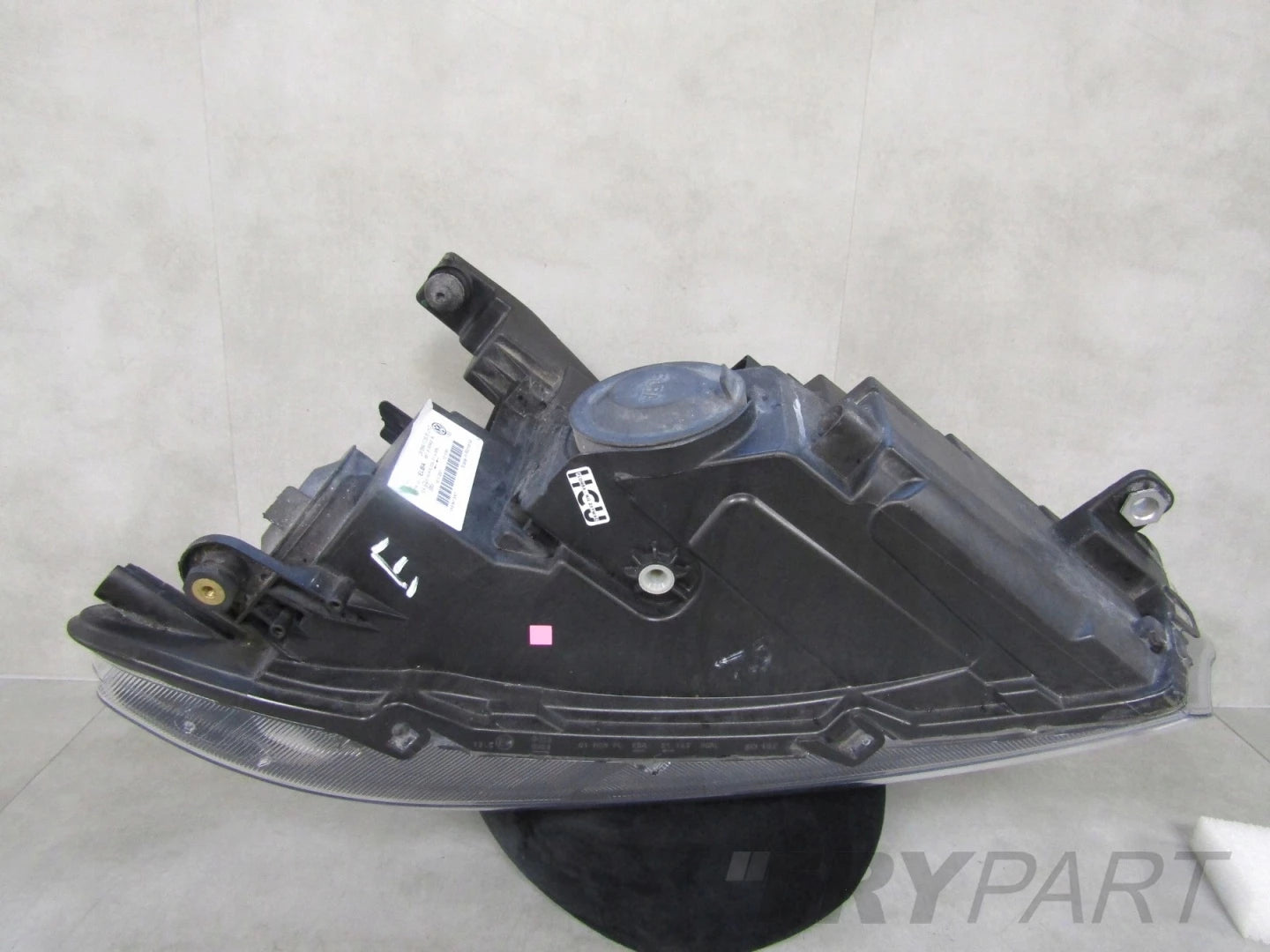 HEADLIGHT VOLKSWAGEN CADDY 2K8 IV STANDARD 20- RIGHT 2K8941C06