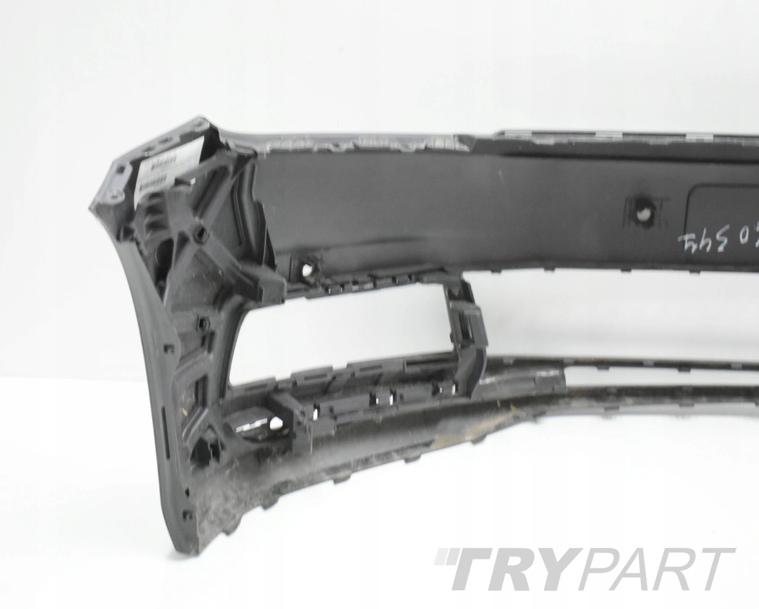 VW TOURAN III 5TA FRONT BUMPER ORG + REINFORCEMENT
