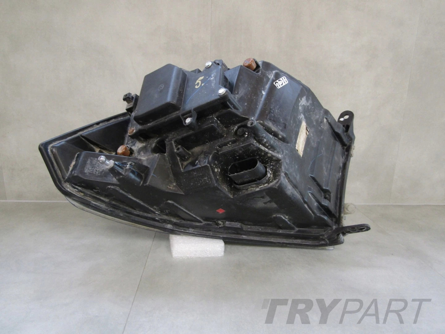 HEADLIGHT DODGE RAM 1500 REBEL BLACK STANDARD LENS 13- LH