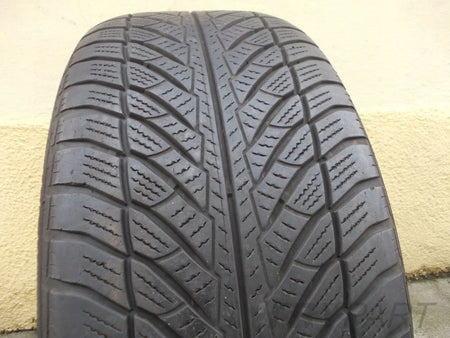 GOODYEAR ULTRA GRIP RUNFLAT RSC tires