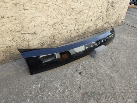 PEUGEOT 208 II 2019- hood cover trim strip