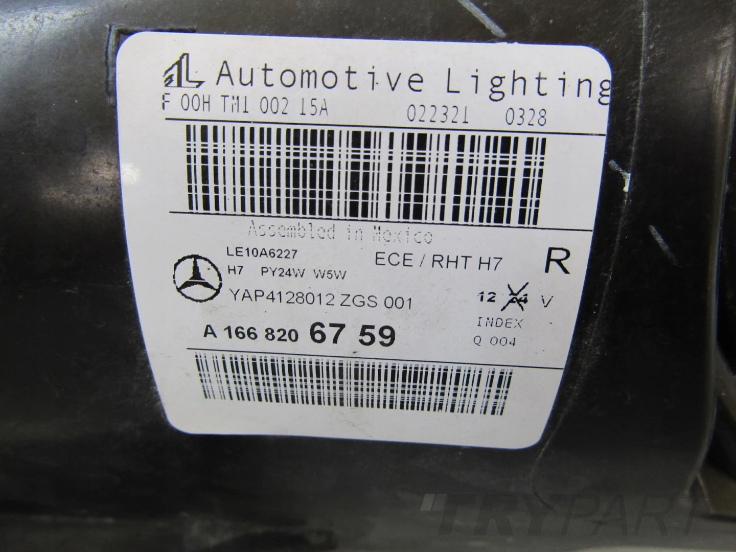 Mercedes ML 166 Headlight STANDARD LENS 11-15 RH A1668206759