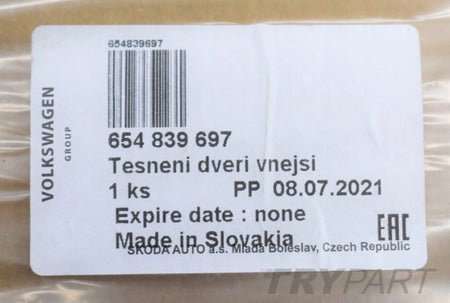 SKODA SCALA 654 DOOR SEAL LEFT REAR ORIG NEW